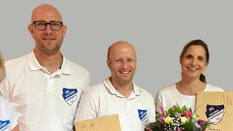 Die neuen Ehrenmitglieder mit dem Vorstand: Maria Sch&auml;fer, Christoph Sch&auml;fer (1. Vorsitzender) Michael Metz, Stefanie Sch&auml;fer und Claudia Wehner (2. Vorsitzende).