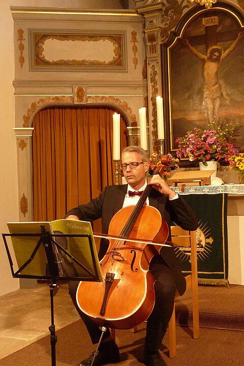Ein Solo am Violoncello