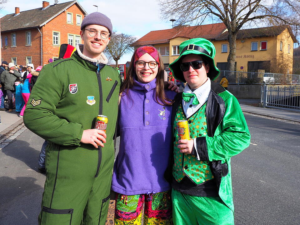 Wildes Faschingstreiben in Steinach an der Saale.