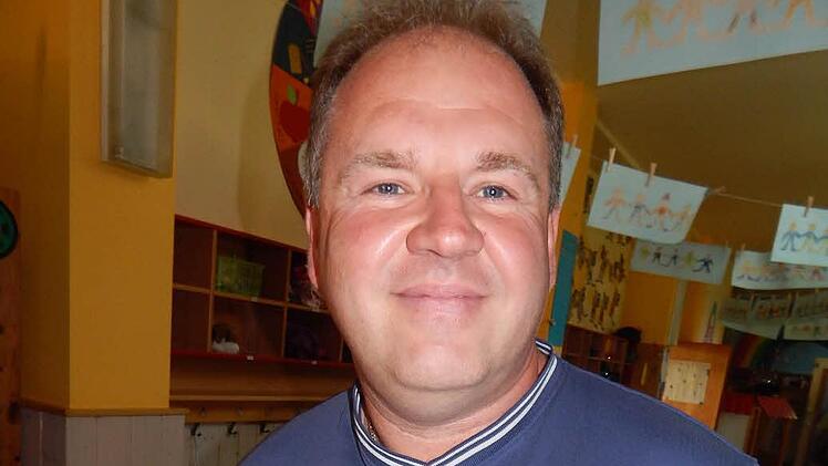 Jürgen Waldenberger findet, dass Schuldenabbau für die gesamte Gemeinde ein wichtiges Thema sei. "Der geplante Verkauf geht für mich deshalb absolut in Ordnung. Wer aber nicht abstimmen geht, braucht hinterher auch nicht jammern". Foto: Mona Lisa Eigenfeld