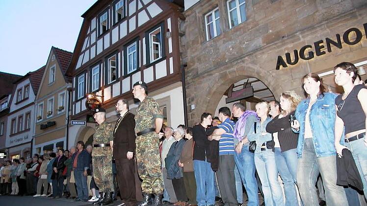 Ein trauriger und dennoch festlicher Anlass.