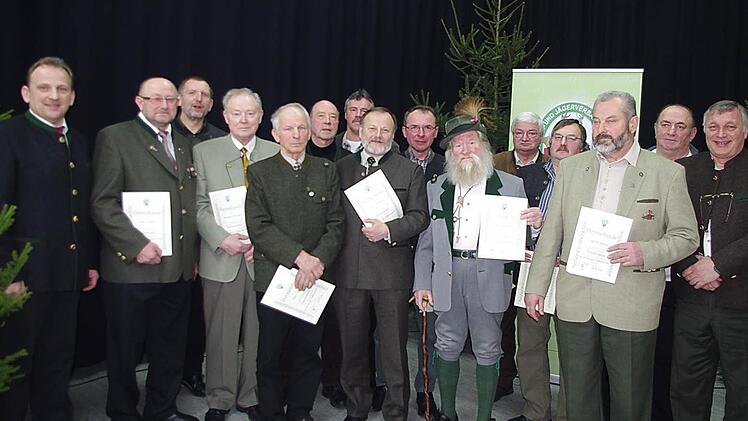 Die Kreisgruppe Kronach zeichnete Mitglieder für 25- beziehungsweise 40-jährige Treue aus.