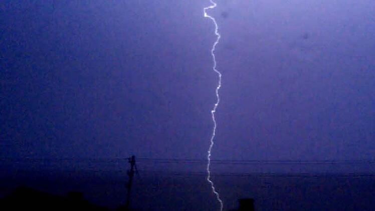 Aus der Gewitternacht. Foto: Angelina Trost