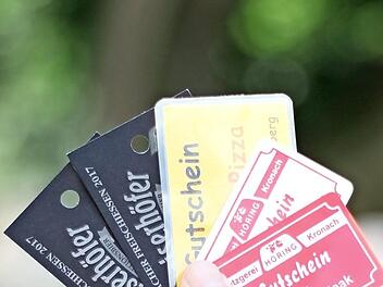 Für jedes abgedruckte Foto verteilt der FT jeweils zwei Marken  Foto: ham