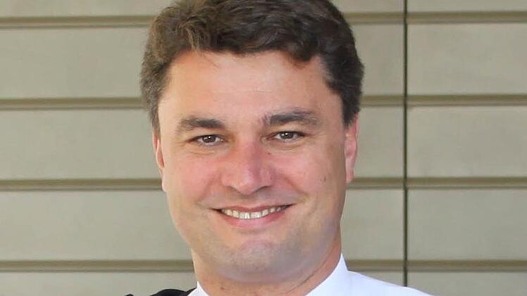 Andreas Pöhlmann steht seit Juli 2014 an der Spitze der Sparkasse Hochfranken. Seine Banklehre absolvierte er bei der Sparkasse in Kulmbach. Foto: privat