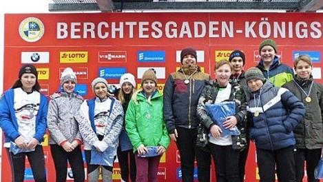 Die erfolgreichen Rodler der Maximilian-von-Welsch-Realschule Kronach mit (von links) Vanessa Pein, Carina Mayer, Marie Kraus, Vivien Vogt, Ronja Renk, Emil Ebertsch, Jastin Bauer, Samuel Tom Str&ouml;hlein, Kraus, Nino Perkowski und Nils B&auml;r Fotos: privat