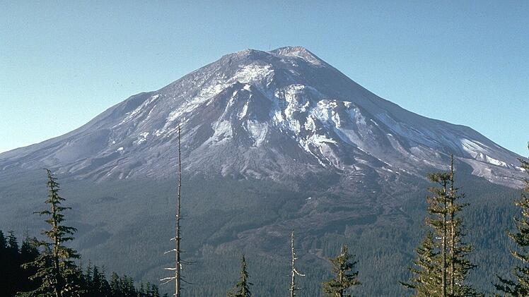 Der Mount St. Helens vor dem Ausbruch.