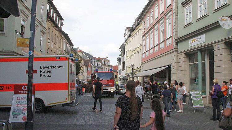 Großeinsatz im Steinweg Foto: Ulrike Nauer
