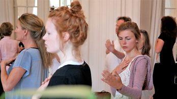 Geführte Meditation zu Beginn des Kongresstages.Kai Fraass