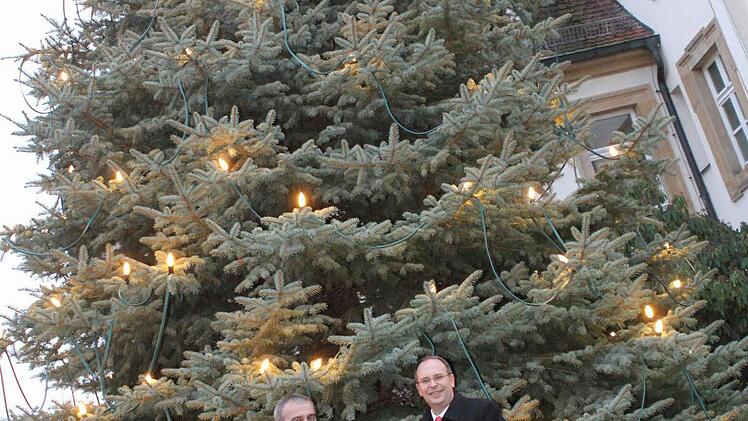 Robert Hümmer (links) und Landrat Christian Meißner