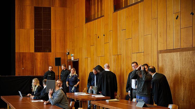 Sieben Verhandlungstage hatte das Landgericht Schweinfurt für den Prozess um den Tod von Josef D. angesetzt. Am 27. Oktober fiel das Urteil. Foto: Benjamin Brückner