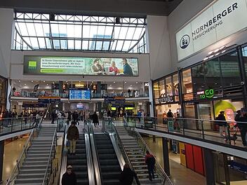 Nach Mega-Shitstorm: Deutsche Bahn hält doch an Service fest