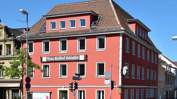 Die Türen sind ab dem 01. Januar 2020 wieder geöffnet im "Neue Brau-Gasthof Schindler". Dieses neue Konzept soll zu altem Glanz verhelfen. Foto: Sabine Weber-Hora