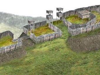 So könnte die Anlage ausgesehen haben: Lageskizze des dreigliedrigen Burgstalls von Eltmann. Heute ist von dem Bauwerk im Wald nichts mehr zu sehen.  Repro:Günther Geiling