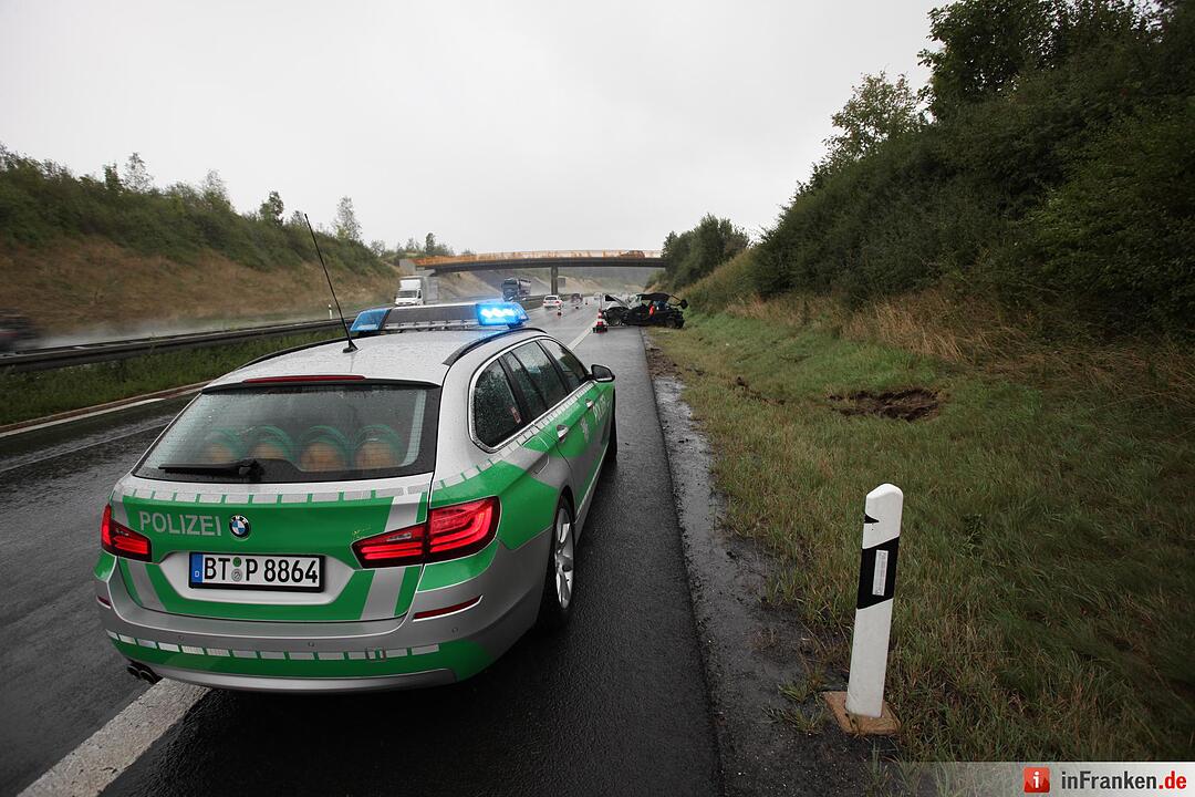 Schwerer Unfall auf A93 bei Höchstädt