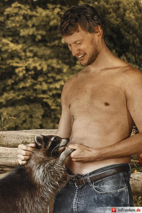 Vet Men-Kalender 2016: Studenten posieren mit Tieren