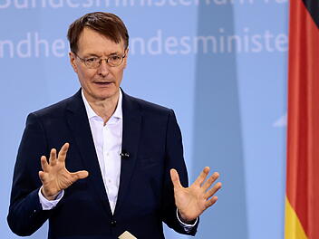 Lauterbach sicher: Ende der Pandemie "in den nächsten Monaten" möglich - das ist dafür zu tun