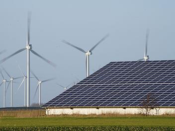 Windenergie- und Photovoltaik-Anlagen