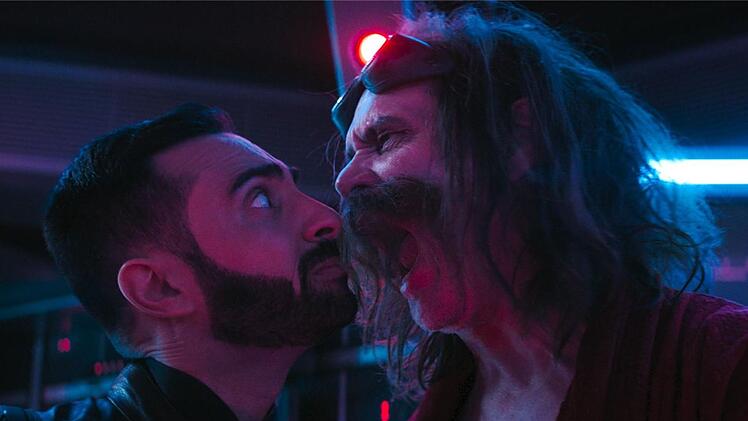 Jim Carrey (rechts, mit Lee Majdoub) tritt auch in "Sonic the Hedgehog 3" wieder als Dr. Robotnik auf.