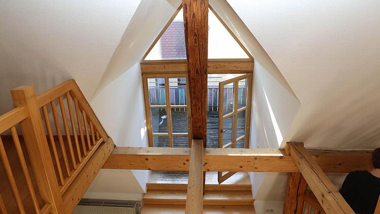 Diese Wohnung macht was her. Eine schicke Galerie ...