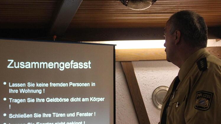 Gute Ratschläge der Polizei hatte Wolfgang Schmitt parat.