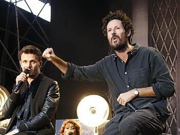 Max Herre gastierte am Samstag beim Open-Air-Sommer auf dem Coburger Schlossplatz.Fotos: Matthias Hoch