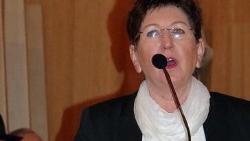 Die Mundartautorin Ulla SteinerHeike Schülein