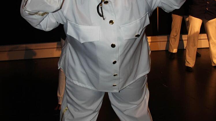 Jenny Heiert von den Maniax begeisterte als Captain Jack.