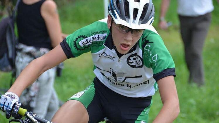 In der U17m erkämpfte sich Fabian Heinisch (TV Redwitz) Platz drei. Foto: T- Micheel
