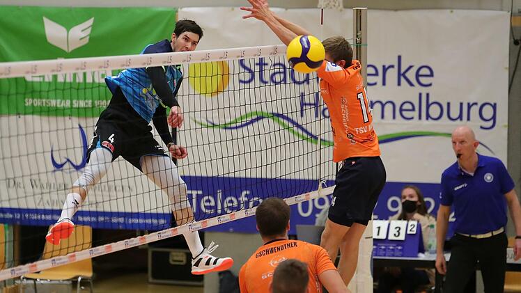 Moritz Zeitler machte f&uuml;r seine Hammelburg Volleys ein auff&auml;lliges Spiel und heimste den Titel als MVP ein.  Foto: Jens Feistel