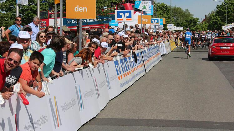 Auf der Zielgeraden in Ebern war scher etwas los.Foto: Florian Schmidt