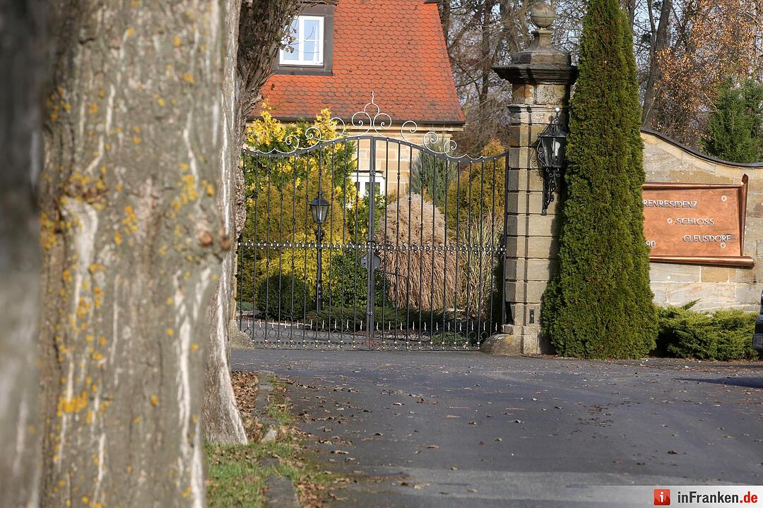 HerbeigefŸhrte TodesfŠlle im Altenheim - Staatsanwaltschaft lŠsst zwei Mitarbeiter festnehmen