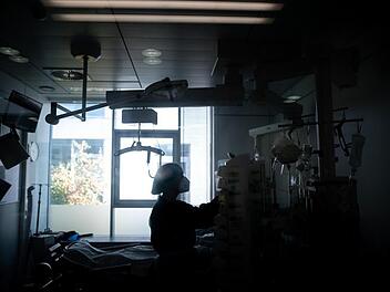 Geimpfte bevorzugt behandeln? Professorin fordert Debatte über Triage auf Intensivstationen