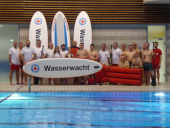 Landkreis Lichtenfels: Wasserwachten erhalten neue Einsatzmittel - Stand-Up-Paddles und Co.