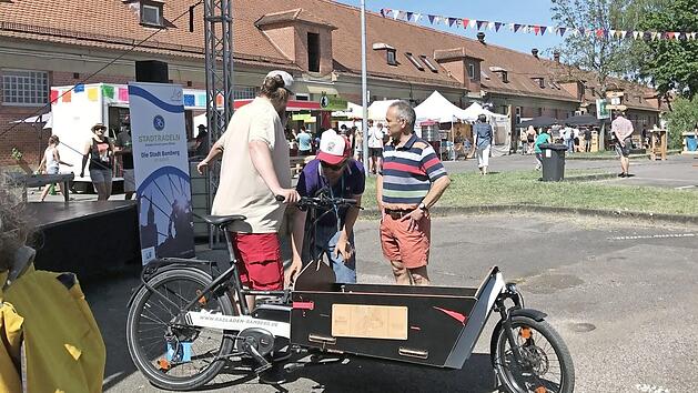 Das Lastenfahrrad "Lore" können Gewerbetreibende kostenlos als Transportmittel leihen (Foto vom kontakt-Kulturfestival im vergangenen Sommer). Foto: Stadt Bamberg