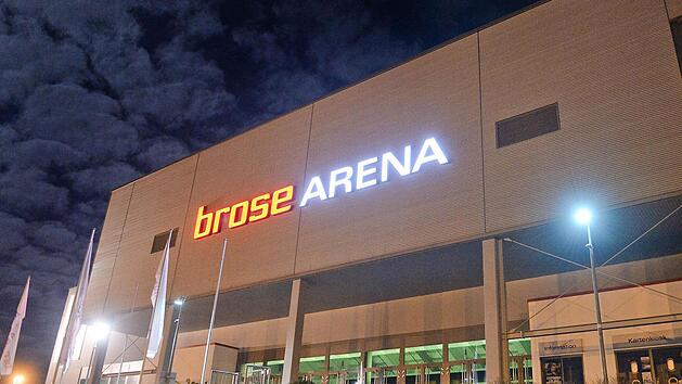 Der st&uuml;rmische Erfolg der Brose Baskets in der Euroleague l&auml;sst die Hallenfrage wieder aufleben.  Foto: Ronald Rinklef