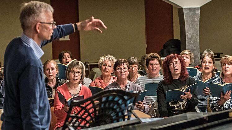 Impressionen von der Probenarbeit des Coburger BachchorsFoto: Jochen Berger