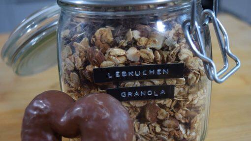 Weihnachtliches Knusperm&uuml;sli: Lebkuchen Granola