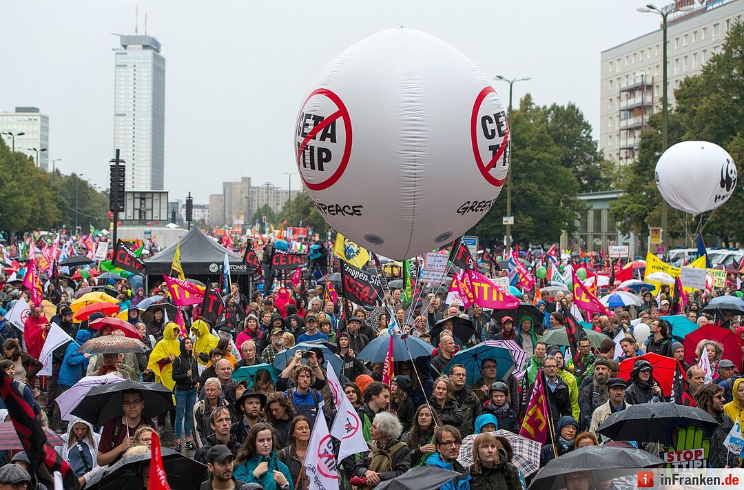 Demonstration gegen die Handelsabkommen