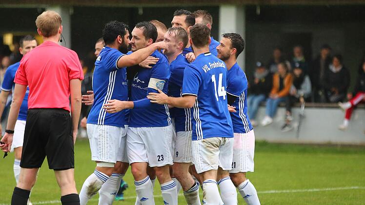 Jubel nach dem 1:0 durch Daniel Oppel.