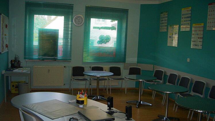 Der Unterrichtsraum der Fahrschule Hopfenmüller Ebensfeld.  Foto: PR