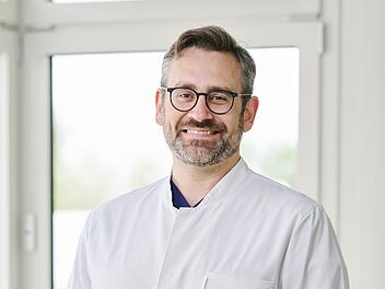 Klinikum Fürth stellt neuen Chefarzt der Frauenklinik vor - das sind seine Schwerpunkte Klinikum Fürth stellt neuen Chefarzt der Frauenklinik vor - das sind seine Schwerpunkte