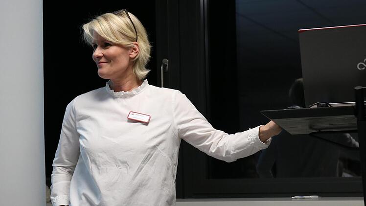 Sabine Streng bei ihrem Vortrag. Foto: Jürgen Gärtner