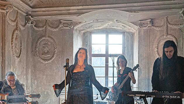 &bdquo;Bella Donna&ldquo; gastieren in der Konzertscheune.