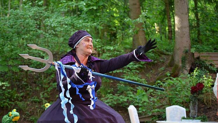 Aufführung der "Kleinen Meerjungfrau" auf der Waldbühne in Heldritt. Foto: Gabi Bertram