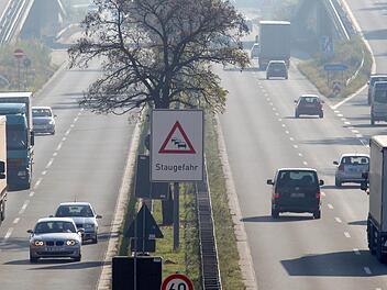 Blick auf die A73 stadteinwärts Richtung Nürnberg Foto: Daniel Karmann, dpa