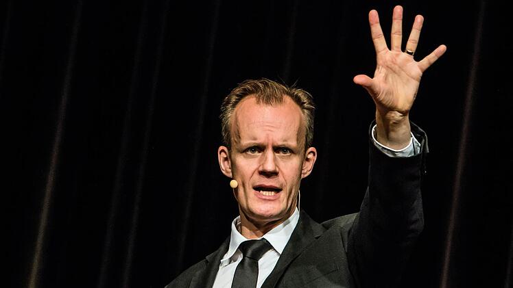 Impressionen von Max Uthoffs Coburg-Gastspiel im Kongresshaus.Foto: Jochen Berger