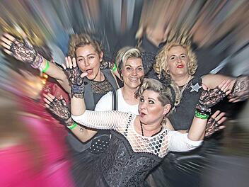 Nicht nur beim Weiberfasching geht in der Michelauer Angerturnhalle während der närrischen Tage die Post ab. Foto: Klaus Gagel