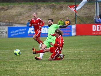Aufsteiger ATS Kulmbach (in der Mitte Paul Konov) startet am Wochenende 19./20. Juli in die neue Saison der Fußball-Bezirksliga Ost. Foto: Monika Limmer