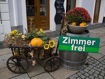 Eckersdorf: Asylsuchende sollen in Pension untergebracht werden - Infoabend klärt auf Eckersdorf: Asylsuchende sollen in Pension untergebracht werden - Infoabend klärt auf